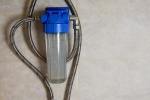 Adoucisseur d'eau aux Plans, avantages et critères de choix pour votre habitation