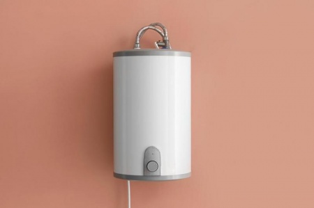 Besoin d'un service de chauffe-eau aux Plans ? Guide des prestations